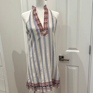 THML Shift Style Embroidered Mini Dress size large